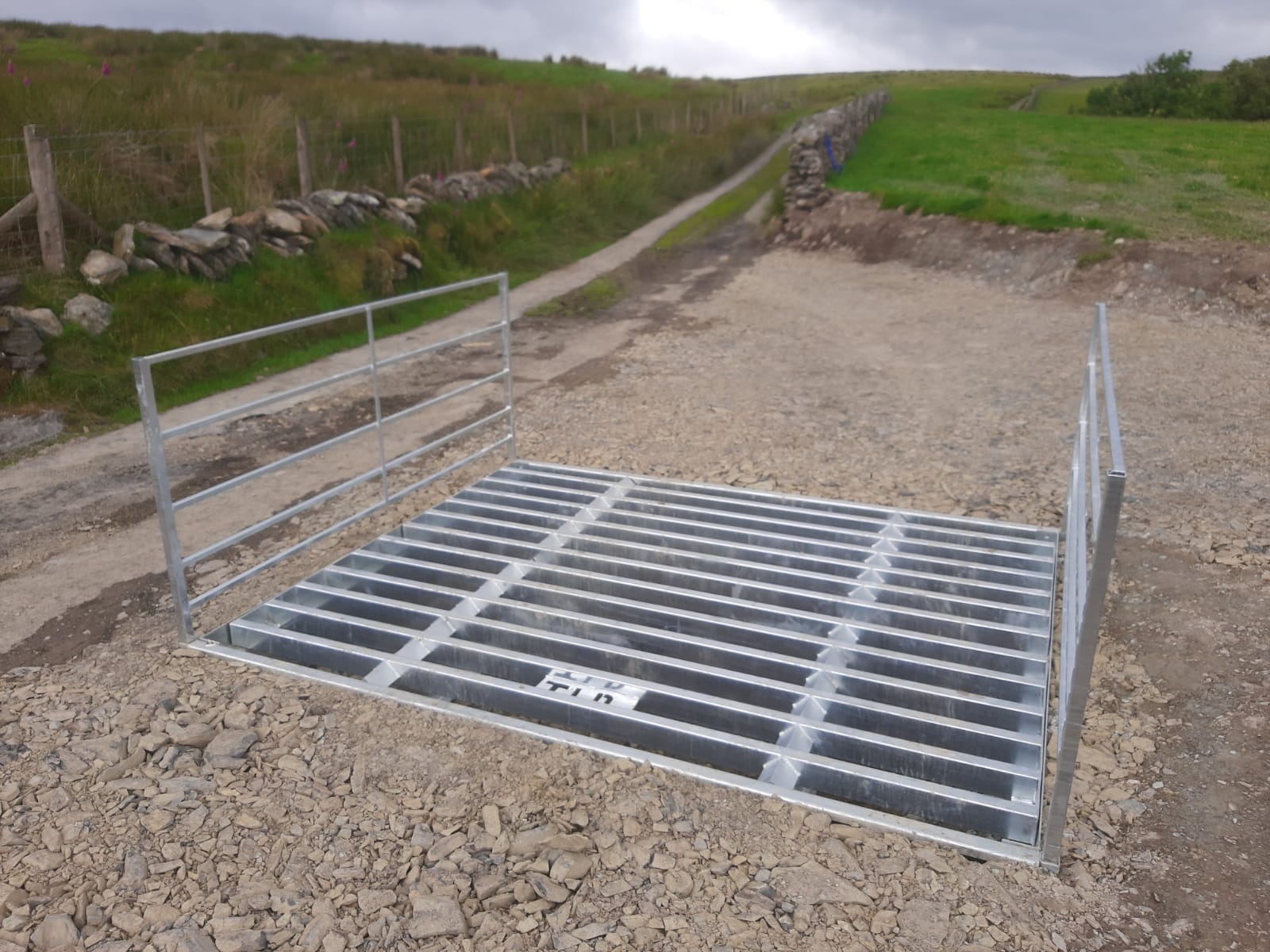 2bb77236-f5e7-4808-bcc2-0b8401a3467c