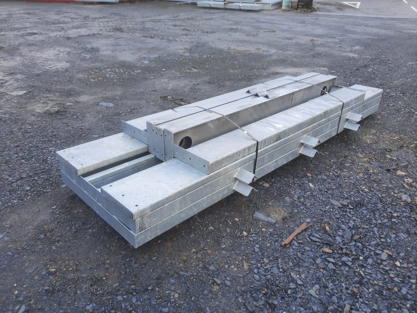 4bb7d922-6ddc-4fba-88d3-a3b4f5127264